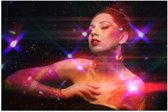 Poster Glanzend – Vrouw - Lichten - Kleuren - Glitter - Make-Up - - 105x70 cm Foto op Posterpapier met Glanzende Afwerking