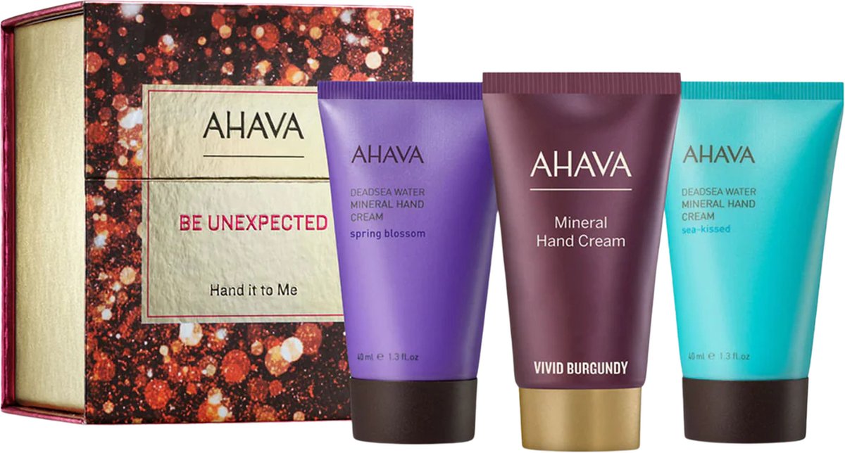 Goedkoopste AHAVA - Strike Gold - Vegan - Handcreme - Hyaloronic acid - cadeauset - Set van 3 - cadeau