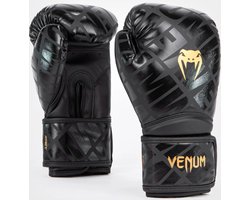 foto van Venum Contender 1.5 XT Bokshandschoenen Zwart Goud - 16 OZ