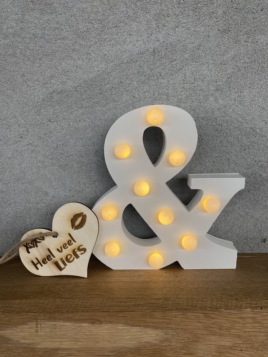 Creaties van Hier - & teken met houten hartje Gefeliciteerd - Light Letter - Licht Letter - Hout -16,5 x 11,5 x 2 cm