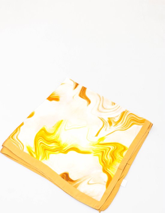 Dames neksjaal Aafke fantasiemotief oranje beige bruin geel abrikoos rotan goud 70x70