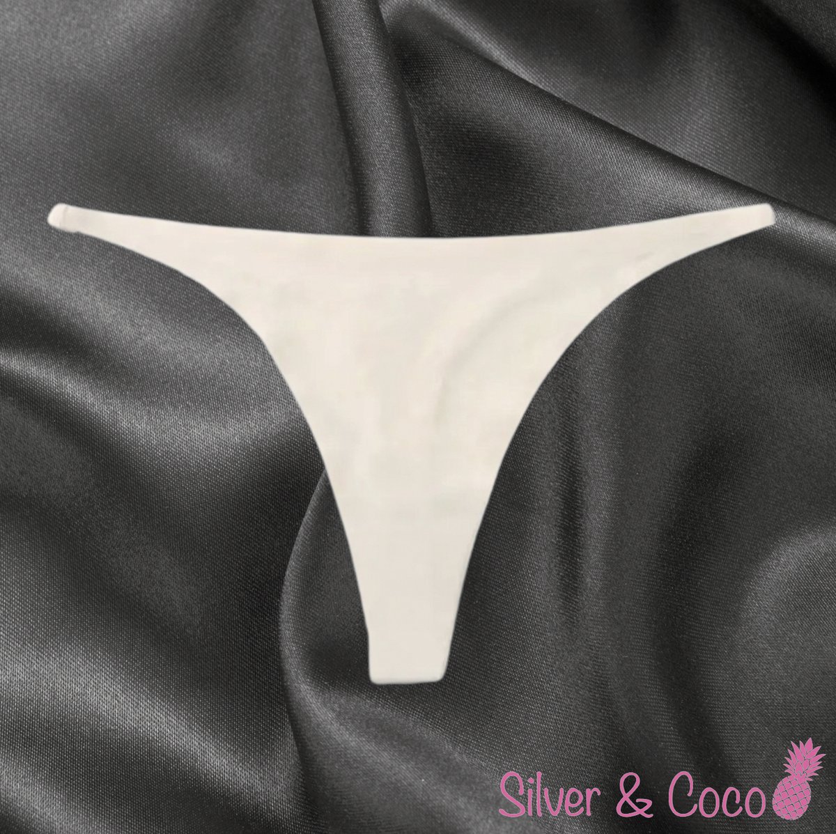 SilverAndCoco® - Naadloze String / Seamless Onderbroek Dames / Zacht Brazilian Slipje / Naadloos Stretch Ondergoed Vrouw / Nude Strings Dames Lingerie Broekje Slip - Creme / Large