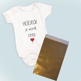 Hospitrix Baby Rompertje met Tekst HOERA je wordt Oma! Balloon Je wordt oom + Kaart | Korte Mouw | Cadeau voor Zwangerschap | Bekendmaking | Aankondiging | Aanstaande Moeder | Moederdag