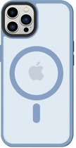 iDenn® hoesje Mat Transparant Licht Blauw voor iPhone 14 Pro Max geschikt voor MagSafe - 6,7 inch