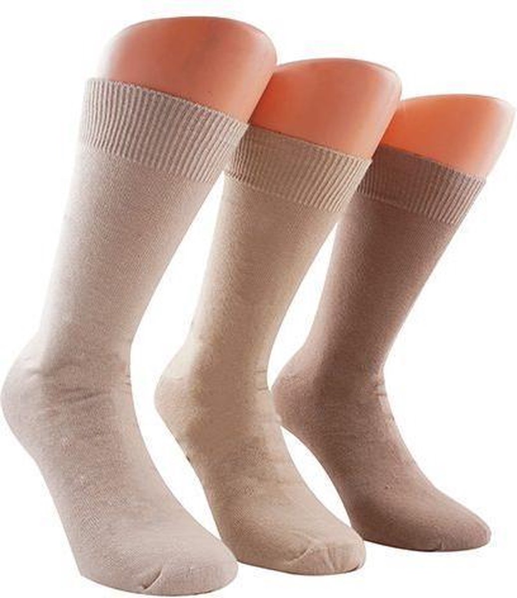 Hoge kwaliteit en handgekettelde sokken- Maat 39-45 (12-pack)