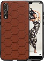 Hexagon Hard Case - Telefoonhoesje - Backcover Hoesje - achterkant hoesje - Geschikt voor Huawei P20 Pro - Bruin