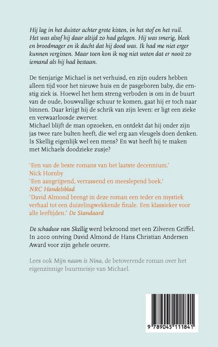 Achterkant van het boek 'De schaduw van Skellig' met tekst en ISBN-nummer. Een beschrijving van het boek en recensies.