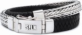 SILK Jewellery - Zilveren Wikkelarmband - 362BLK.22 - zwart leer - Maat 22