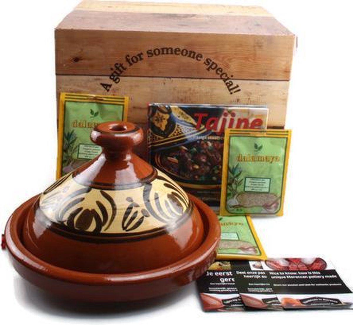Tajine cadeaupakket / geschenkset ,3 pers tajine, kookboek, 3 zakjes