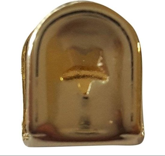 Goudkleurige grillz met een glanzende afwerking.