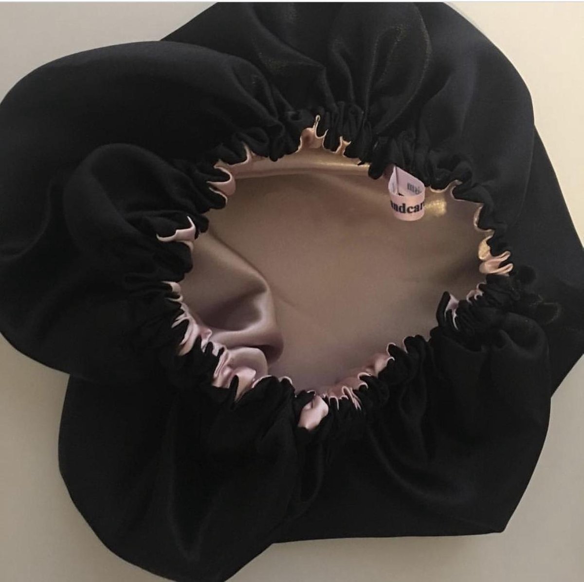 Luxe Pure Zijden Haarmuts Voor Het Slapen 100% Moerbei Zijde Slaapmuts Lange Haar Zijden Tulband Groot Volume Krullend Haar Hoofdband kopen vanaf een prijs van 49
