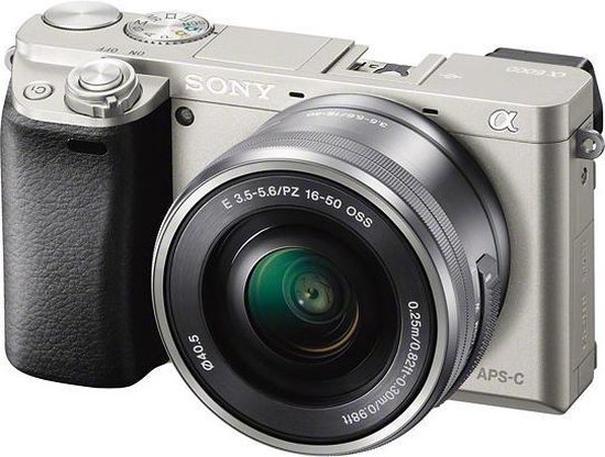 Sony A6000 + E PZ 16-50mm f/3.5-5.6 OSS - Zilver