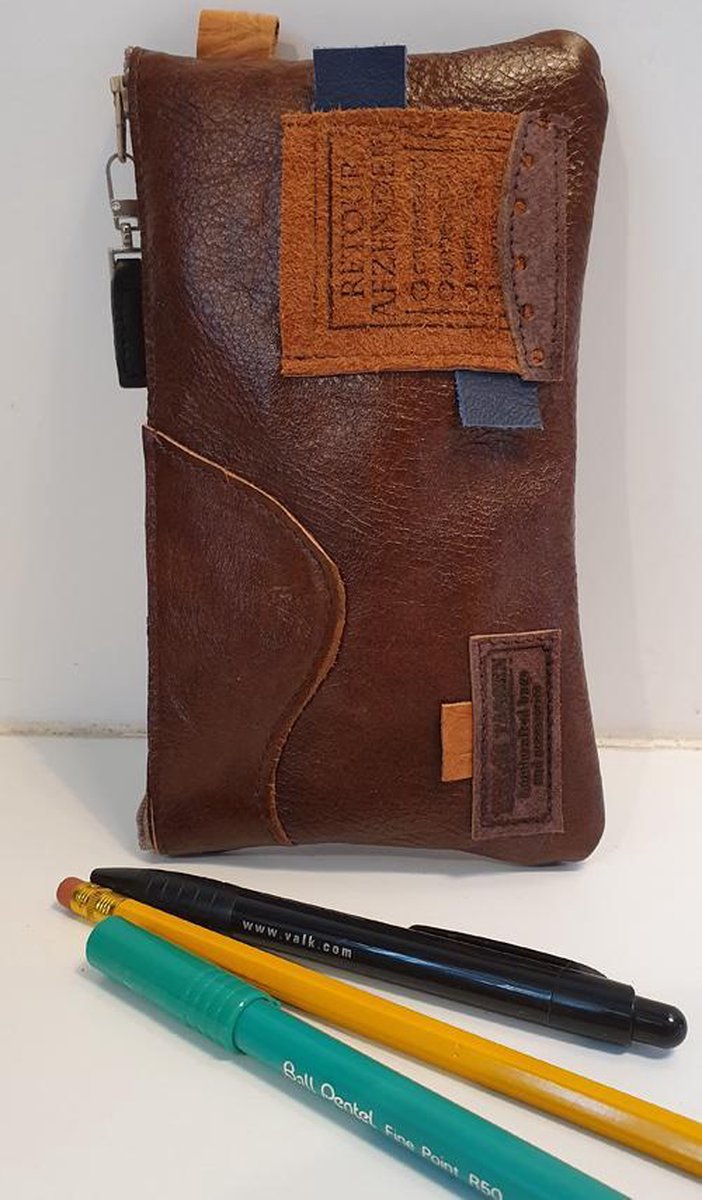 Daimay Lederen Pennenkoker Houder Handgemaakte Vulpen Multi Pennen Etui Crazy Horse Leder Pen Beschermende Hoes Cover – Bruin Daimay Lederen Pennenkoker Houder Handgemaakte Vulpen Multi Pennen Etui Crazy Horse Leder Pen Beschermende Hoes Cover – Bruin