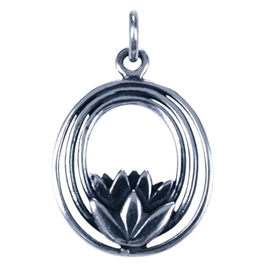 Foto: Zilveren lotus ketting hanger