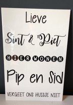 Sinterklaas decoratie versiering Tekstbord Lieve Sint en Piet vergeet ons huisje niet met namen cadeau mijn 1e eerste sint sinterklaas of zwangerschapsaankondiging baby