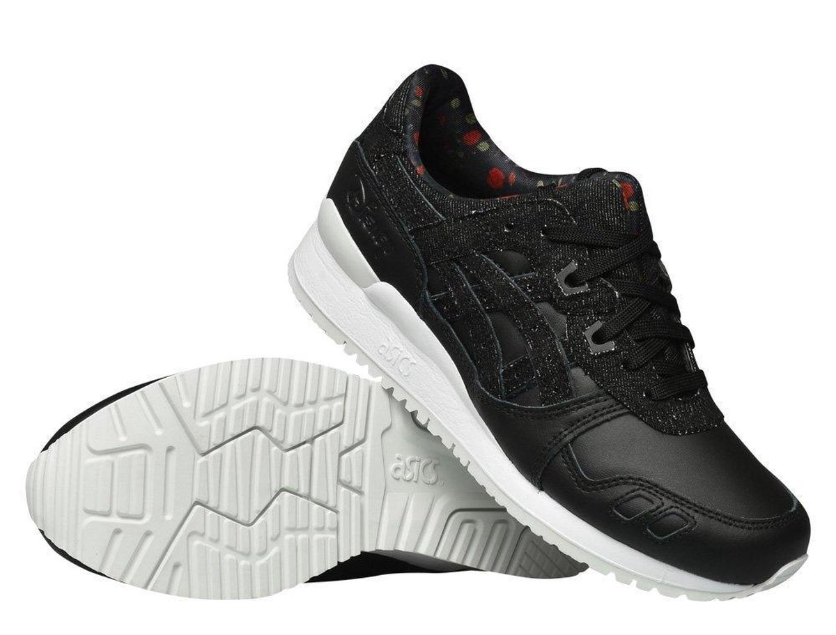 asics active shoes