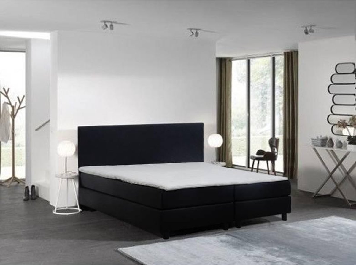 Boxspring Bravo - 140 x 200 - Pocketvering - Stof Zwart