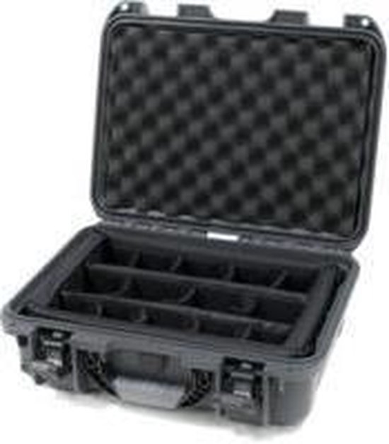 Nanuk 920 Case w/padded divider - Graphite