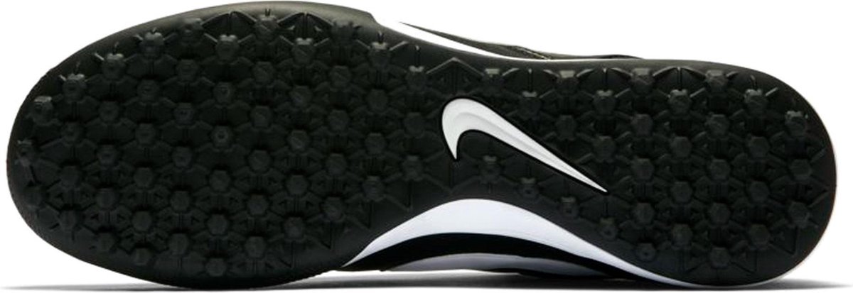 the nike premier ii tf