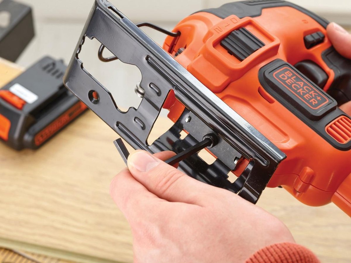 Black Decker Black Decker Li Ion Accu Decoupeerzaag 18 V BDCJS18 Pendeldecoupeerzaag Met Accu En Oplader Veelzijdig Inzetbaar Met Gereedschapsloze Zaagbladverv 67e3734c46045d0c5f0d7291 Black Decker Black Decker Li Ion Accu Decoupeerzaag 18 V BDCJS18 Pendeldecoupeerzaag Met Accu En Oplader Veelzijdig Inzetbaar Met Gereedschapsloze Zaagbladverv 67e3734c46045d0c5f0d7291