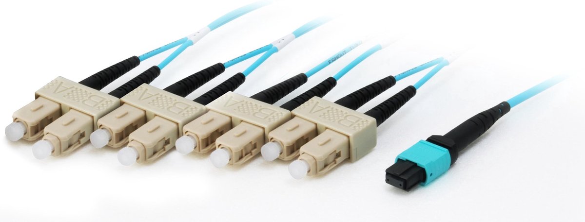 Equip MTP/SC Trunk Fiber Patch Cord OM4 M/M 15.00m Polybeutel