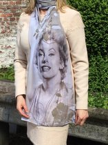 Mooie stijlvol geweven sjaal bedrukt met print van Marilyn Monroe