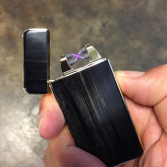 Zippo | Plazmatic X Lighter Mat Zwart - Electrische USB aansteker | bol.com