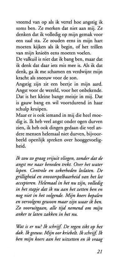 Tekstpagina over angst en durven vliegen, met paginanummer 21.
