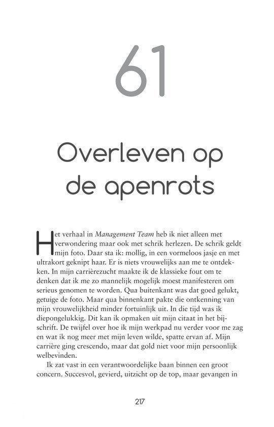 Vrouw op de apenrots