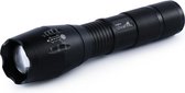 Militaire Zaklamp Deluxe Set  2 Zaklampen  Extreem fel  5 x Zoom Functie - Riemholster