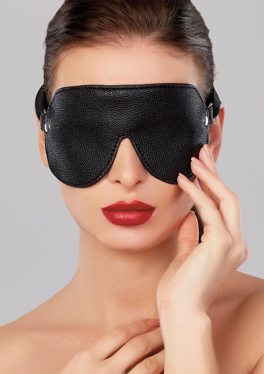 Goedkoopste Adore Mask - Black