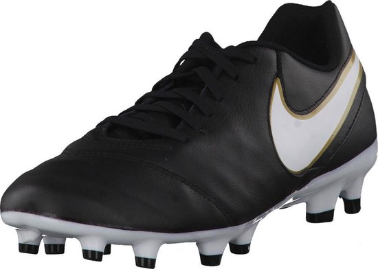 nike tiempo 42