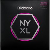 D'Addario 5er Bass NYXL 45-130 45-65-80-100-130, NYXL45130 - Snarenset voor 5-string basgitaar