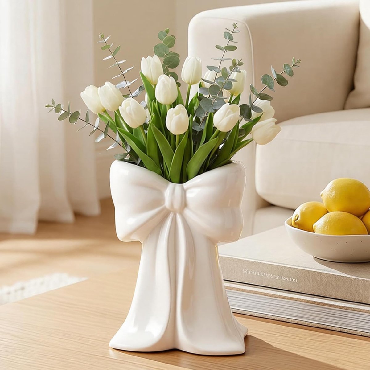 Vaas – wWitte vaas – Keramische bloemenvaas – Decoratieve vaas met strikvorm en gladde afwerking