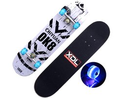 Longboard Skateboard - Streetboard Vierwieler - Straat Cruisen - Dubbel Concave Deck - 31.1 x 8.1 inch - Meerdere Patronen