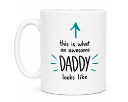 Cadeau voor Vader – Papa Mok 330 ml – "This Is What An Awesome Daddy Looks Like" – Grappige Koffiemok – Keramiek