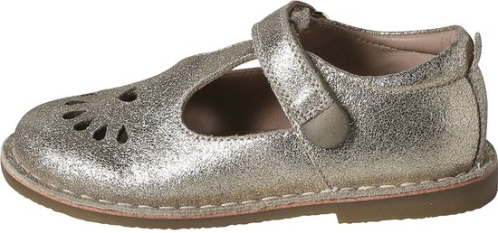 Gouden glitter Mary Jane schoen met klittenbandsluiting en decoratieve perforaties.