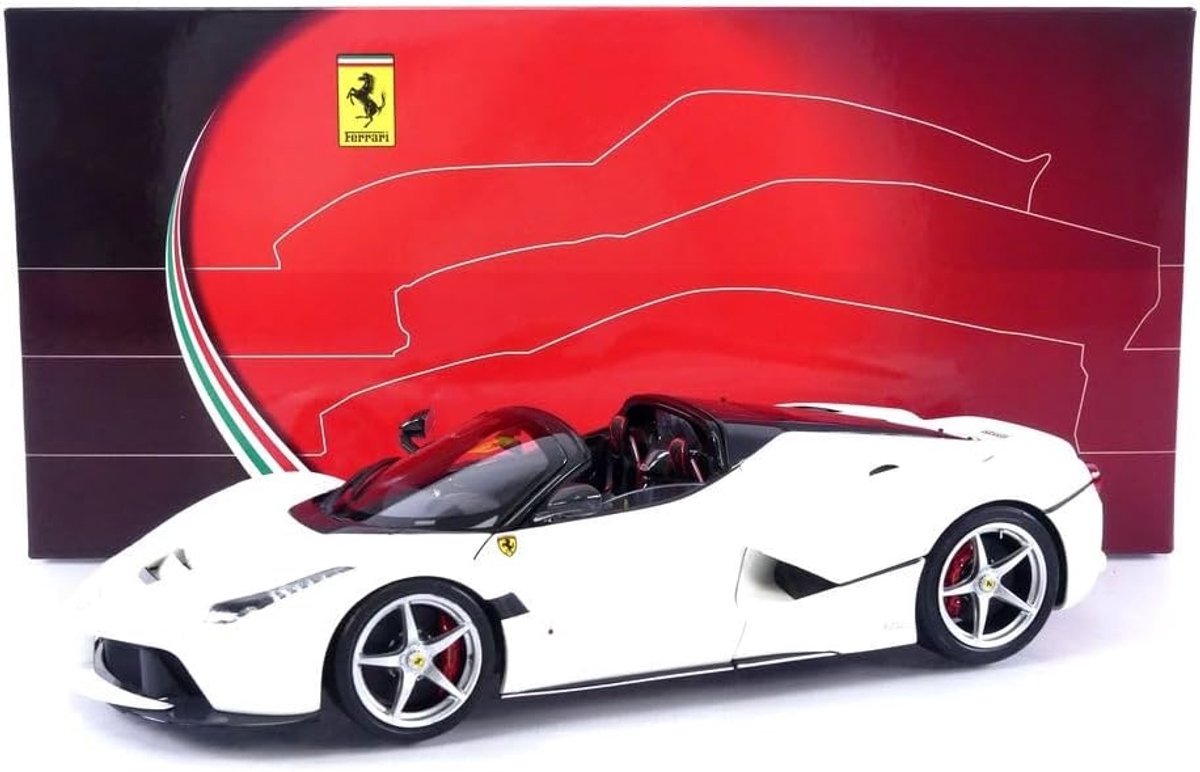 Ferrari 'LaFerrari' Aperta - 1:18 - BBR