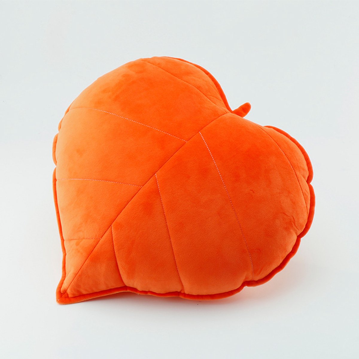 SNQ 1 Decoratief kussen in bladvorm - 45 × 45 cm - Enkelzijdig kussen - 3D decoratief kussen met plantenbladmotief - Geschikt voor slaapkamer, bank, auto of stoel - Oranje