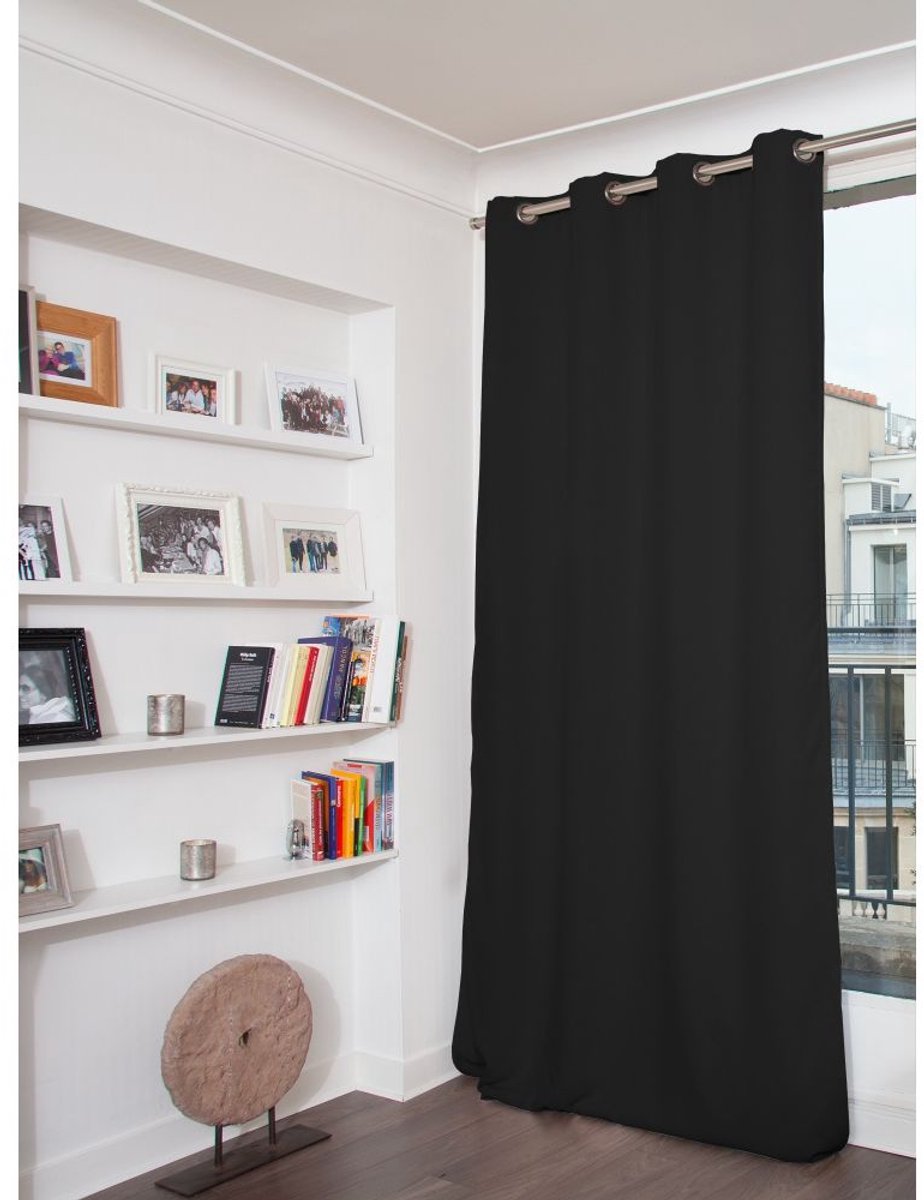 MOONDREAM DecibelControl™ 3in1 Geluidsisolerend gordijn | Thermo Winter+Zomer | 100% Verduisterend | Gepatenteerde Technologie | EU-fabricaat | Fluweel | Oogjes | Zwart MC710 | 130 x 250 (BxH) cm