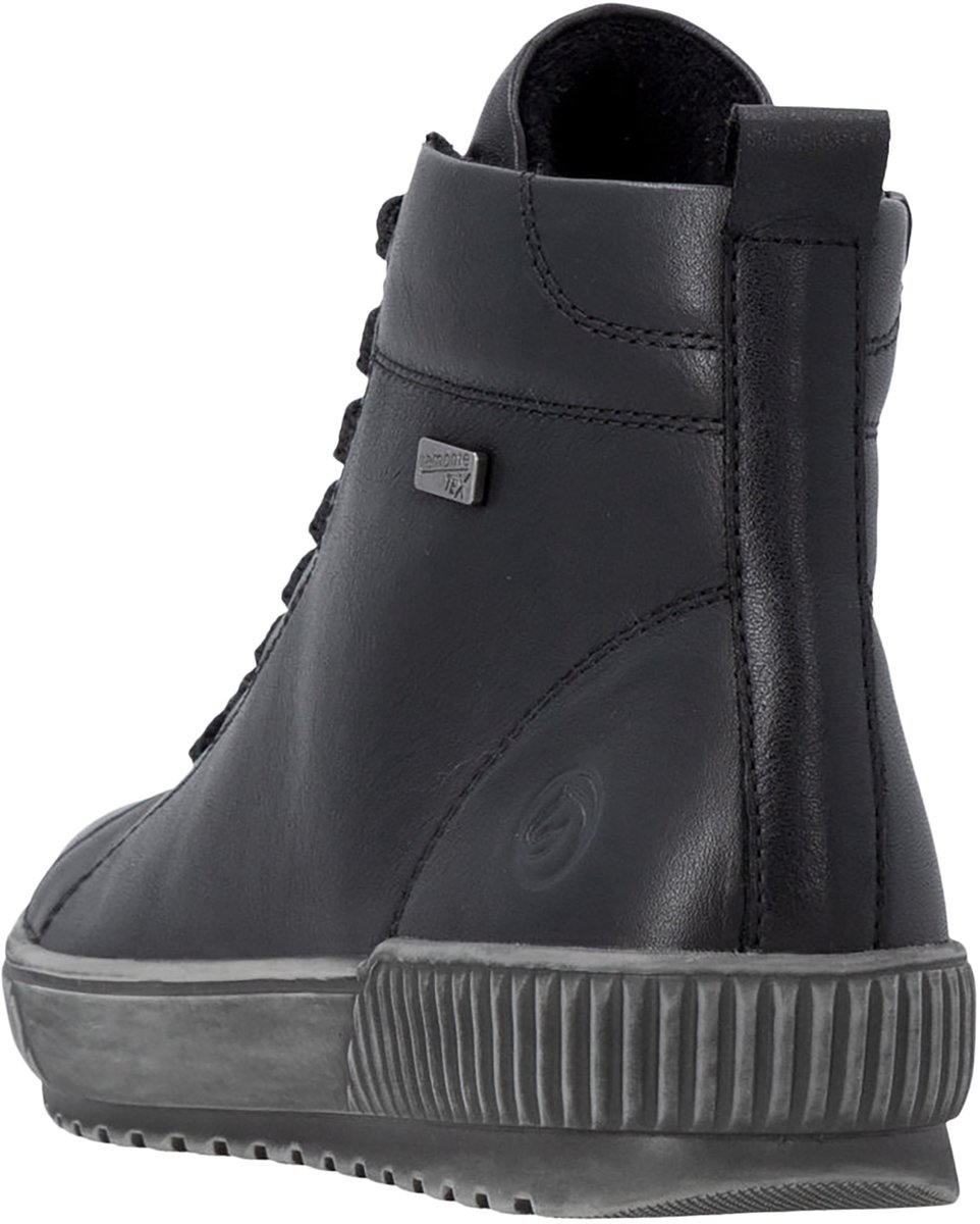 Hoge leren sneakers