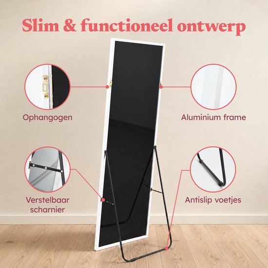 Een spiegel met witte lijst, getoond met details zoals ophangogen en aluminium frame. Tekst: Slim & functioneel ontwerp.