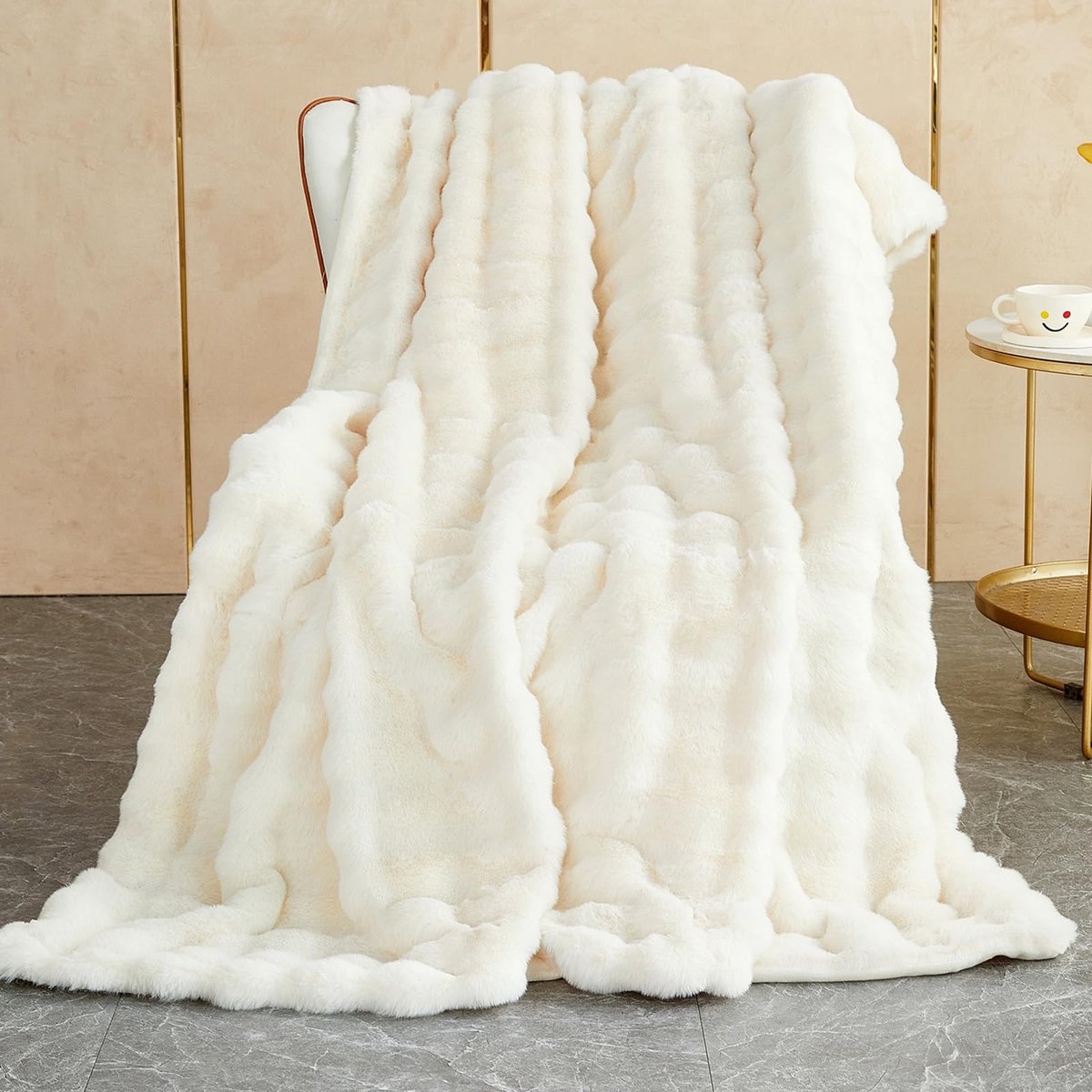 Elzusha - Extra Zachte Pluche Fleece Deken voor Sofa en Bed - Wit 180x230cm