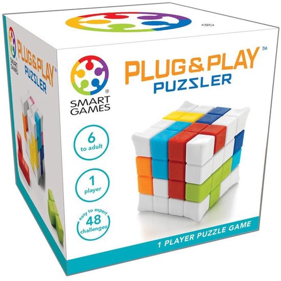 Doos met de Plug & Play Puzzler van Smart Games, met een gekleurde kubuspuzzel erop.
