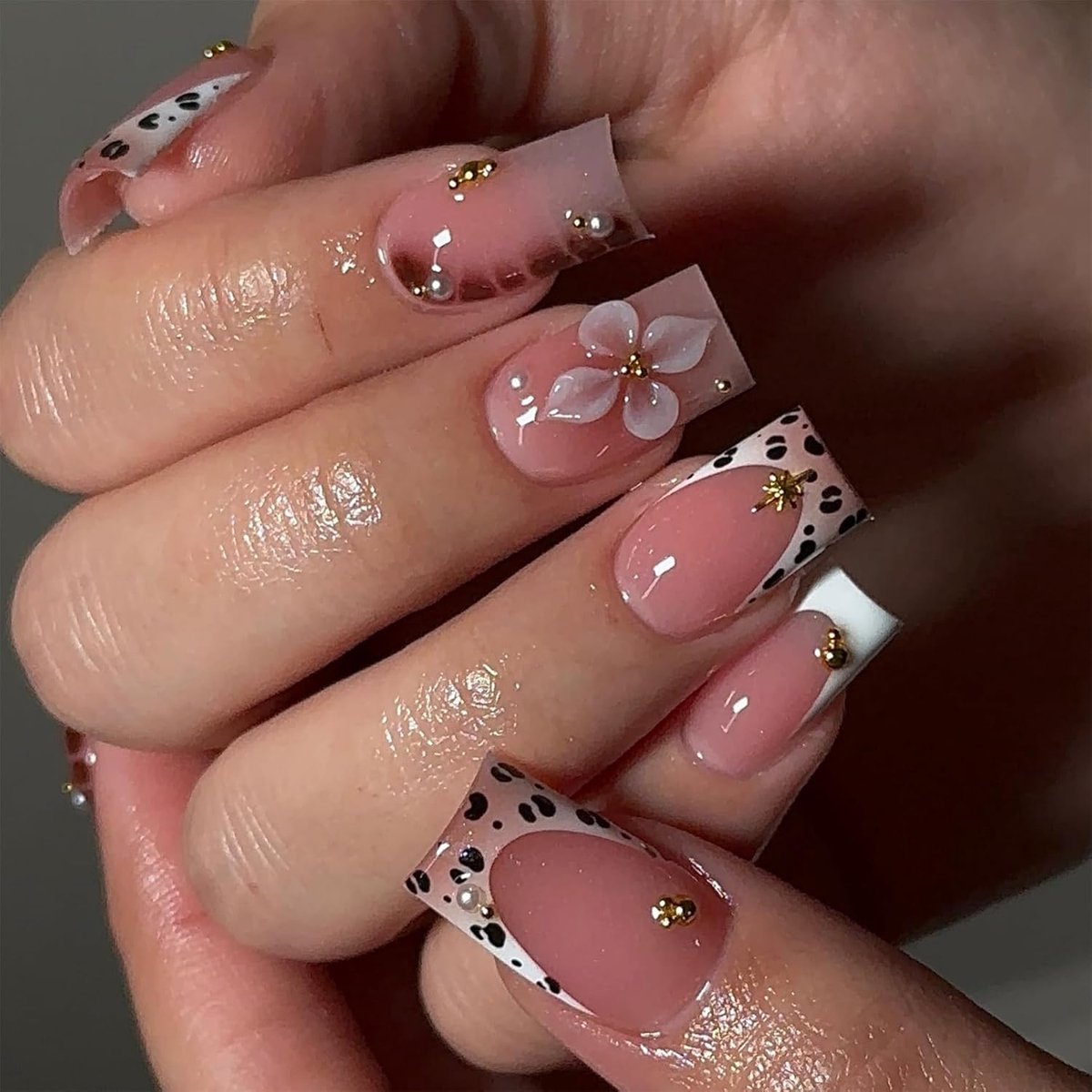 Press On Nails 24 stuks kunstnagels om op te plakken, luipaardpatroon, roze, vierkant, met 3D-bloemen, kunstnagels om op te plakken