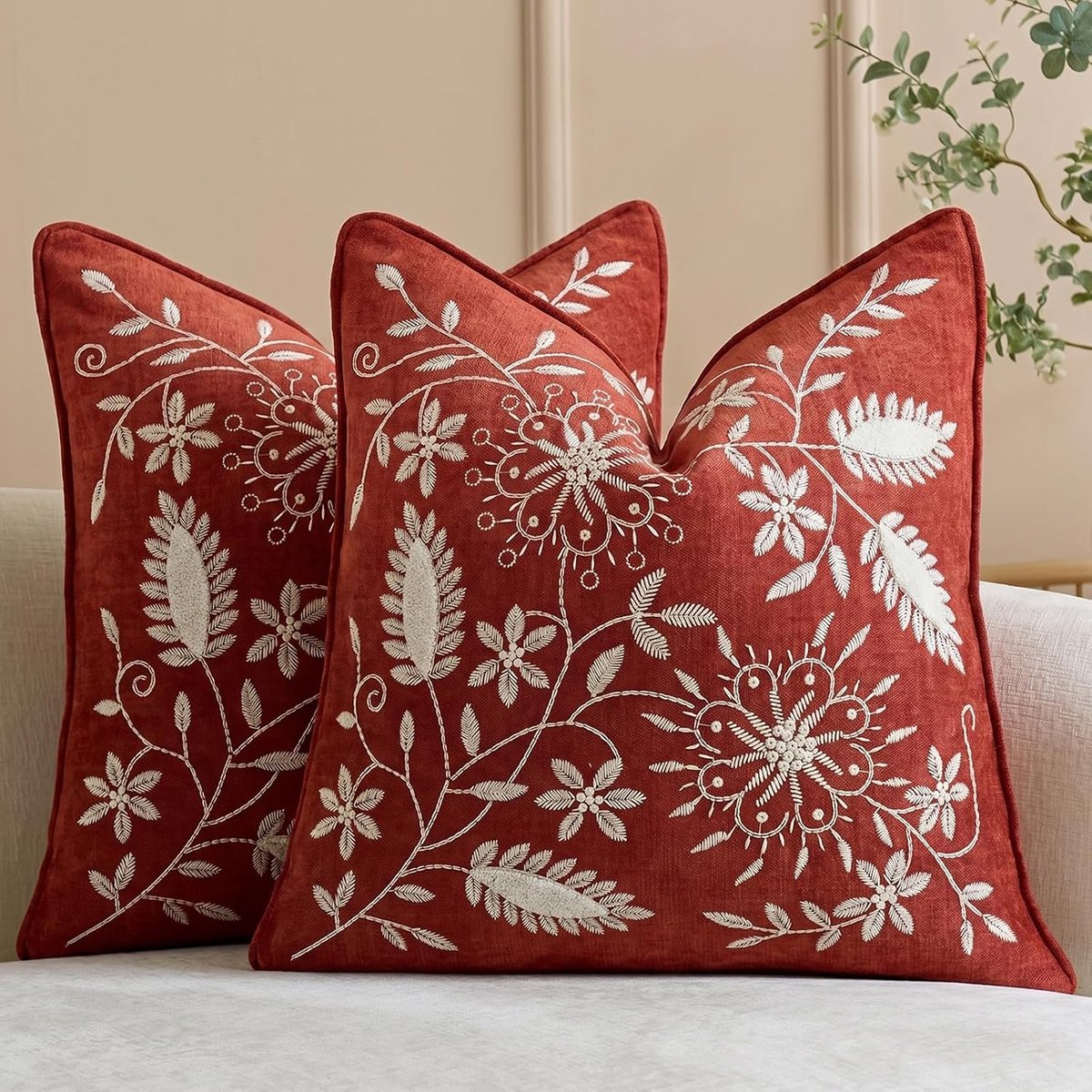 2 Stuks Geborduurde Kussenslopen - 45x45 cm - Chenille met Bloemmotief - Terracotta - Voor Bank en Woonkamer