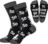 SilverAndCoco - 50 Jaar Sokken / Gekke Vrolijke Foute Kleding Vijftig / Leuke Grappige Dikke Warme Socks / Verjaardag Geschenk Sok Outfit Katoen / Vrouw Man Sinterklaas Schoen Kerst Cadeau met Tekst - Vijftig Abraham Sarah Versiering Happy Birthday