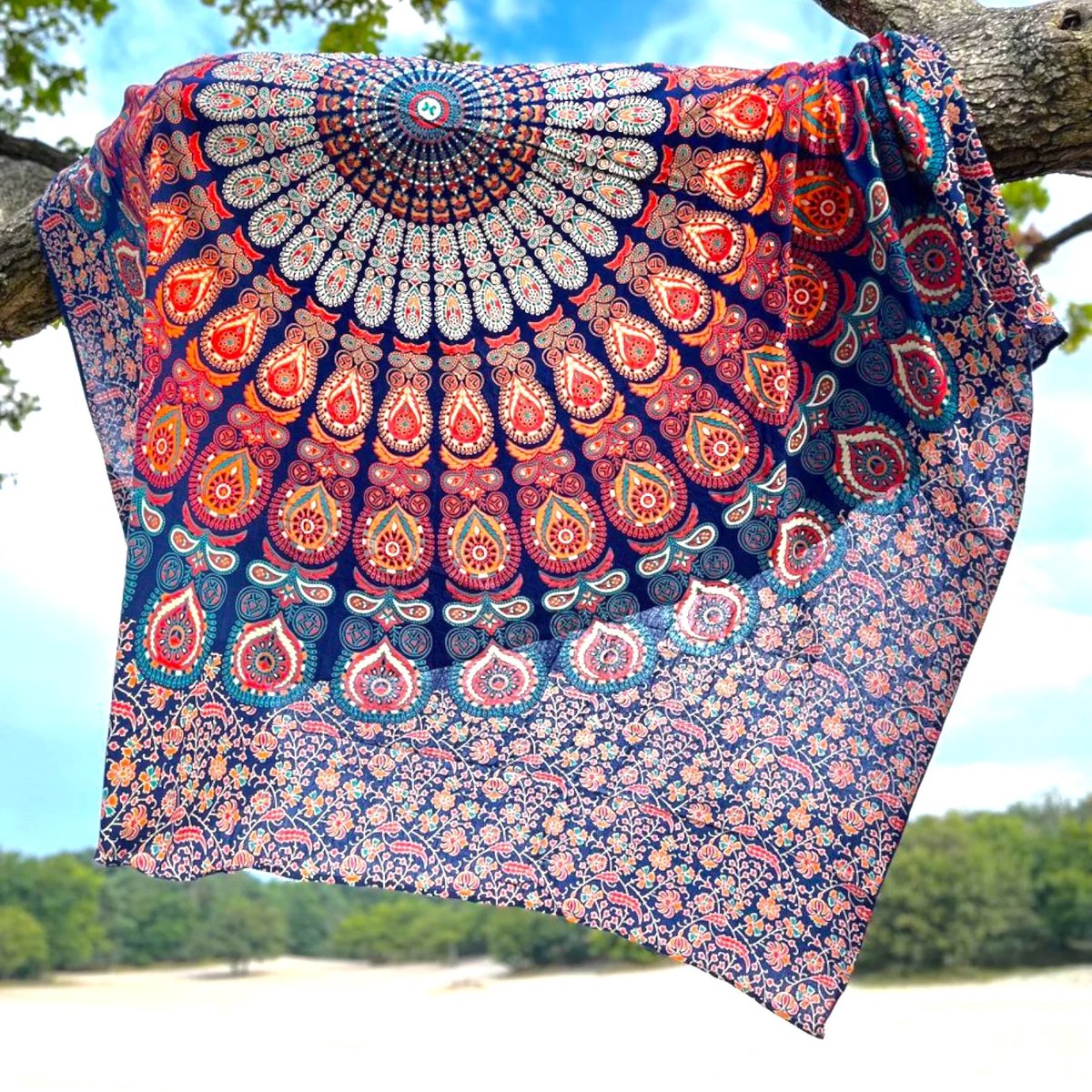 Lindian style - XL strandlaken - Tweepersoons strandkleed - Blauw/Rood/Groen - mandala strandlaken - 210x240 - Extra groot strandlaken - 100% katoen