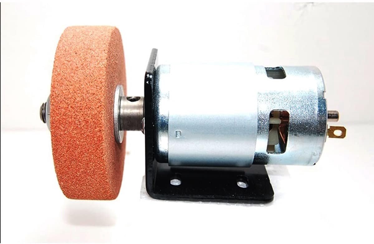 DC Motor - Elektrische Motor - Modelbouw DIY - Koperen Spoelen - 12 Volt - Zilver