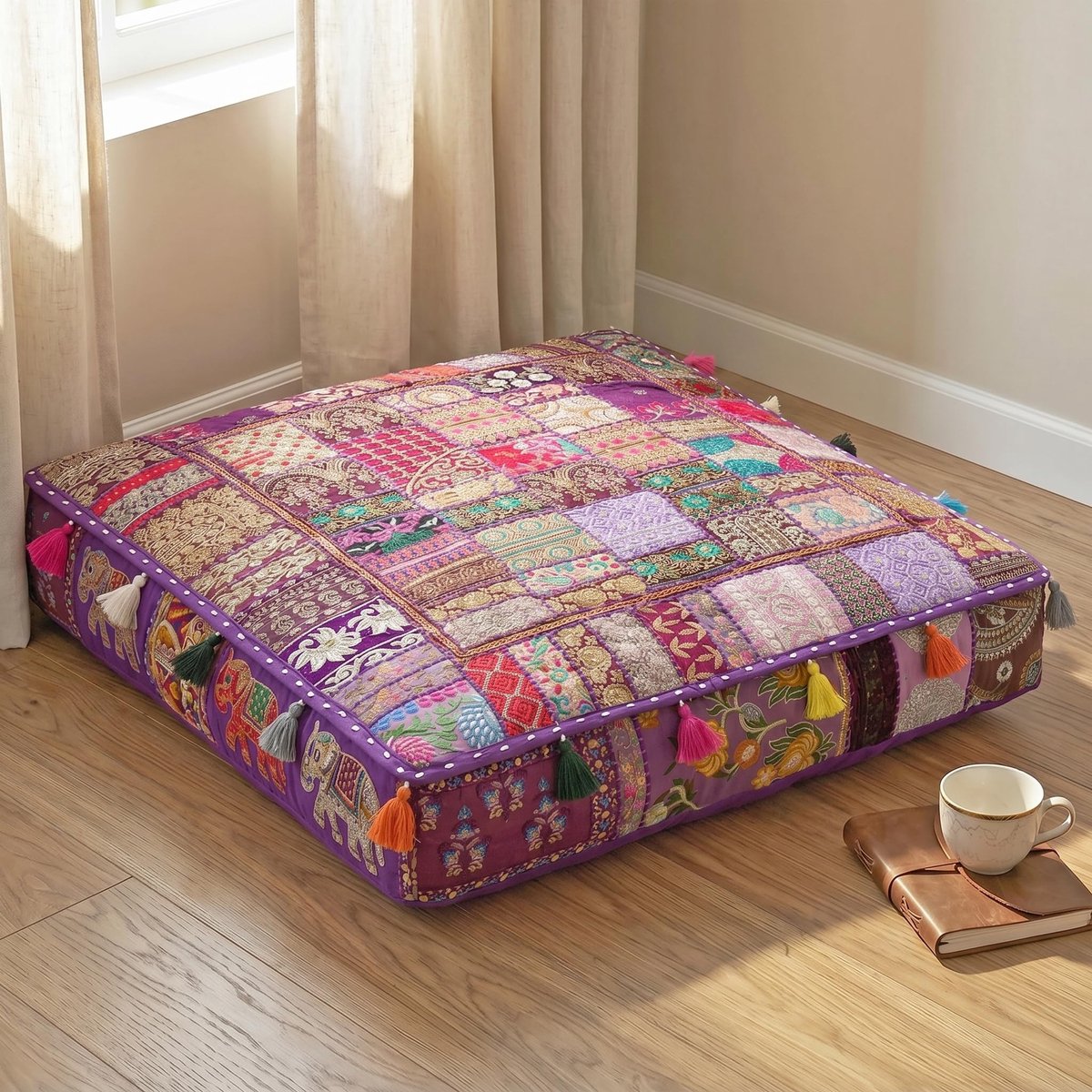 Omgoods - Grote Vintage Patchwork Vloerkussen 88x88 cm